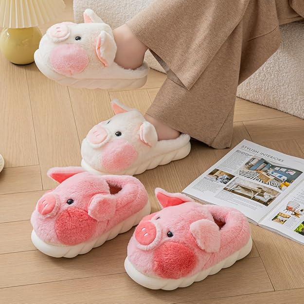 FuzzyFarm- Stitched Pig Slippers
